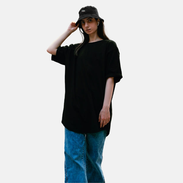 BLACK BUCKET HAT