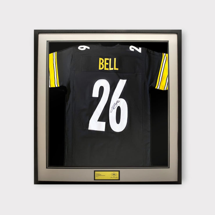 LE'VEON BELL SIGNED COLLECTIBLE