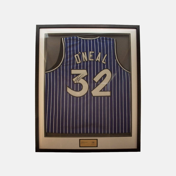 SHAQUILLE O'NEAL SIGNED COLLECTIBLE